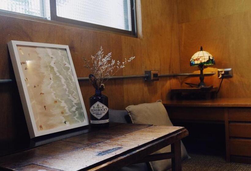 تختخواب در اتاق مشترک, Museaum 沐洋人