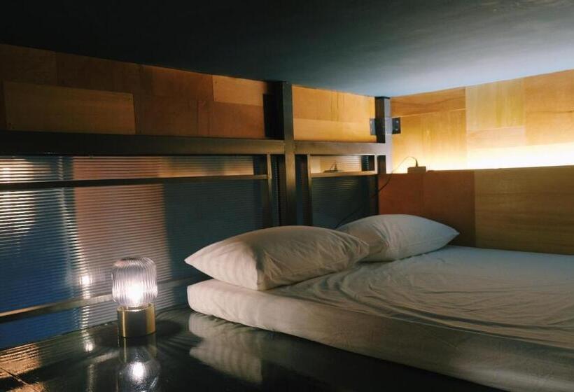 اتاق خانوادگی, Museaum 沐洋人