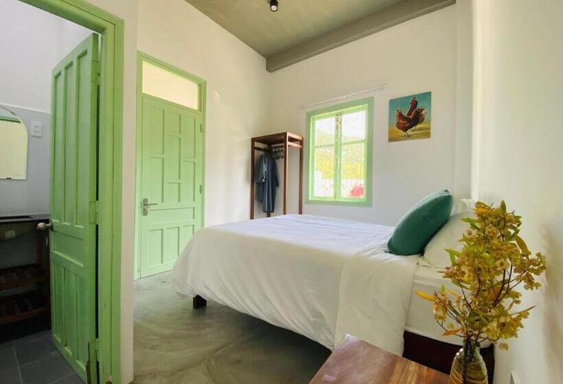 اتاق استاندارد با چشم‌انداز باغ, Chành Rành House