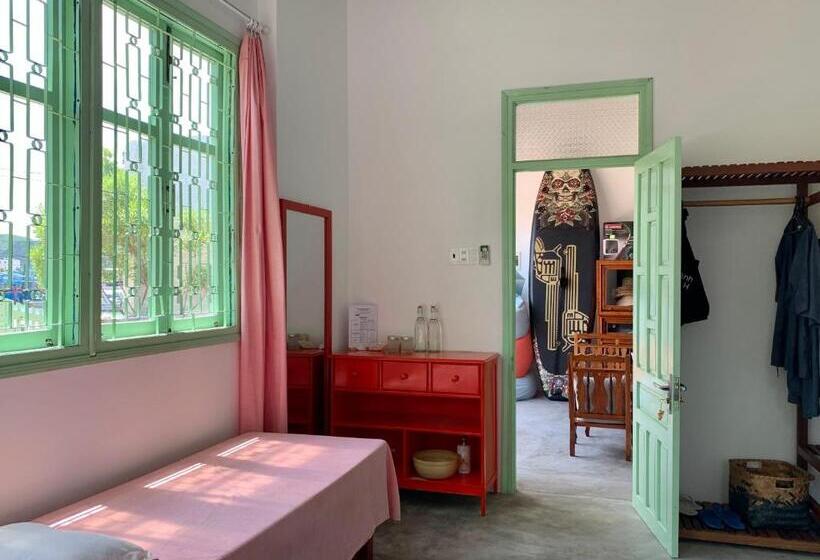 اتاق استاندارد, Chành Rành House