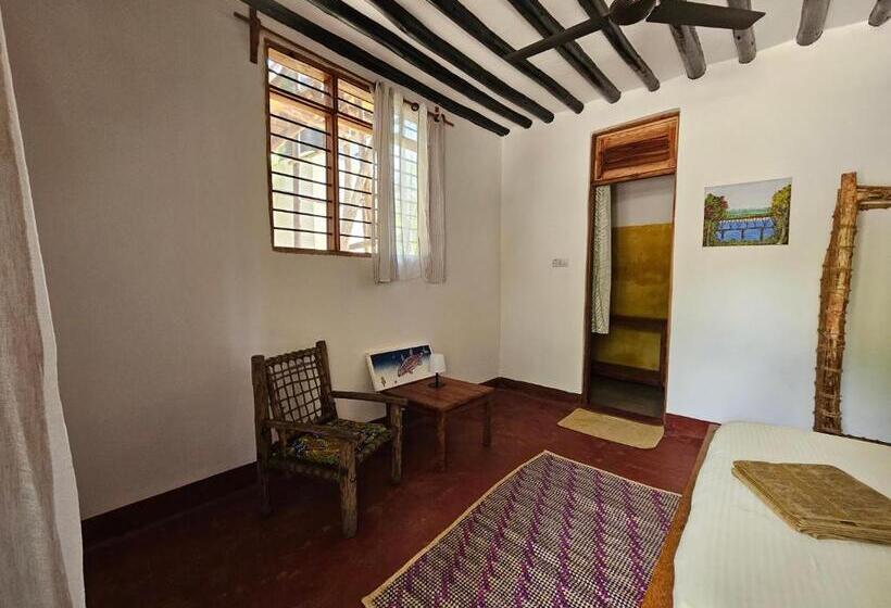 スタンダードルーム, Karibu Maisha