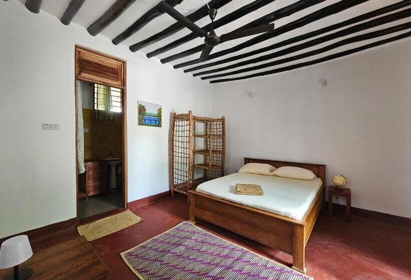 スタンダードルーム, Karibu Maisha