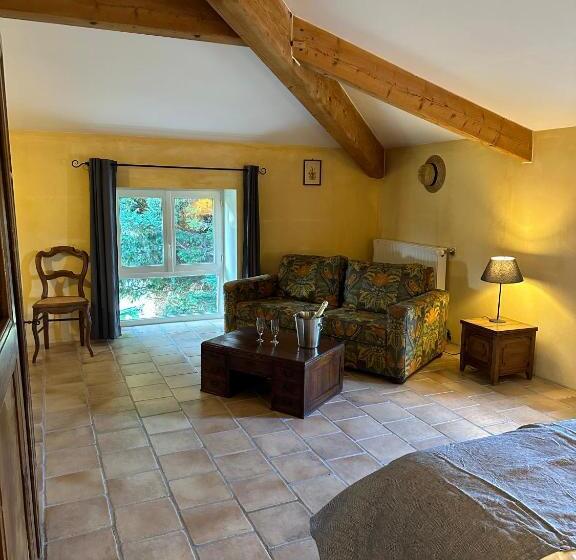 غرفة قياسية مطلّة علي الحديقة, Chambres D Hôtes   Le Mas Du Colombeyras