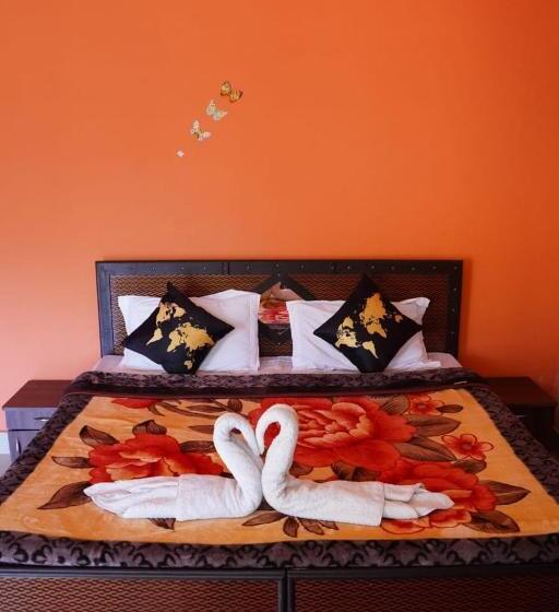 غرفة عائلية, Chail Alone Inn