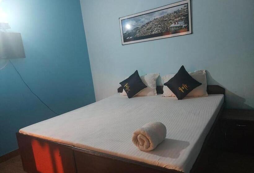 غرفة عائلية, Chail Alone Inn