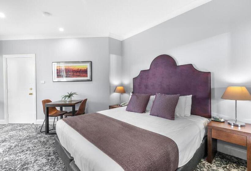 استودیوی استاندارد, Club Wyndham Pokolbin Hill