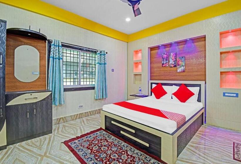 غرفة كلاسيكية ثلاثية, O Shristi Lodge