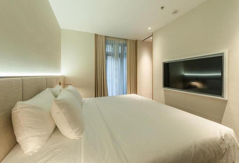 Suite with Balcony, Rey Hotel Hanoi