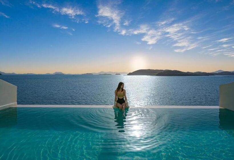 ویلای یک اتاق خوابه با استخر شنا, Stone Island Pool Villa