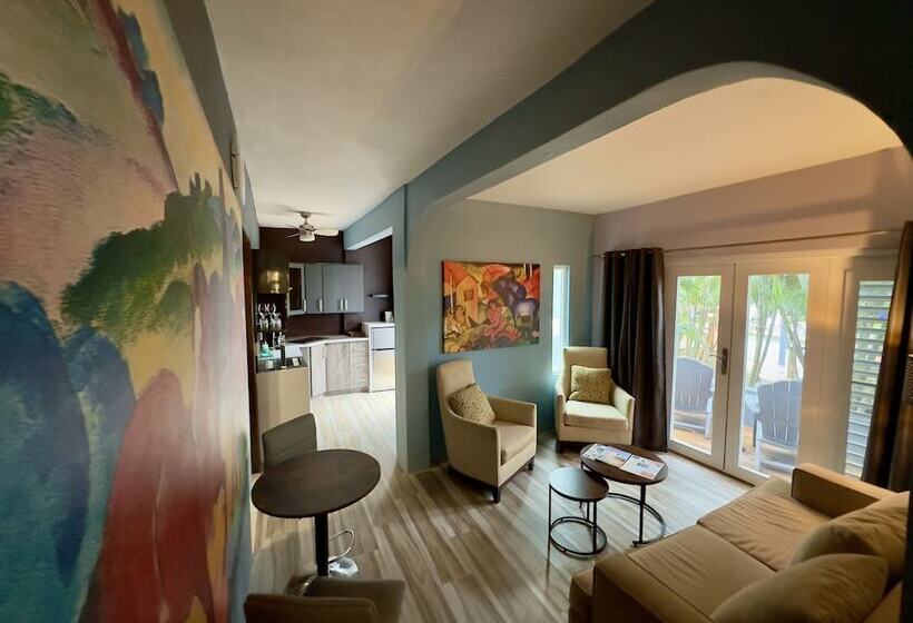 آپارتمان لوکس 1 خوابه, Old Crow Hotel And Suites