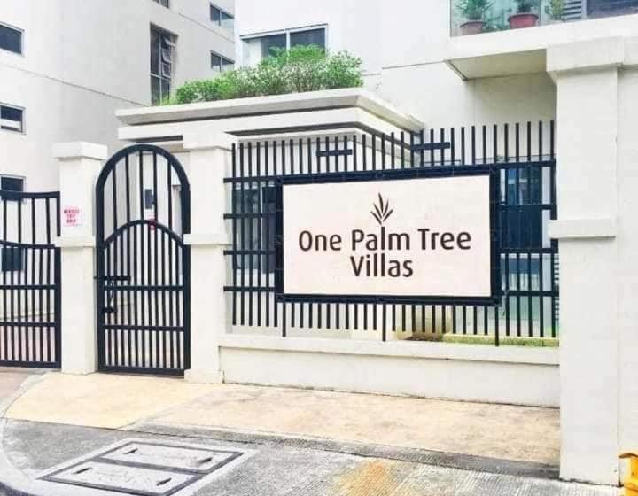 Escritório Estándar, One Palm Tree Villas