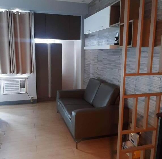 Escritório Estándar, One Palm Tree Villas