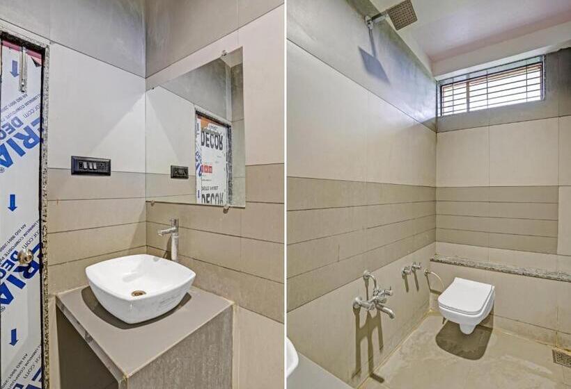 Трехместный Номер Классика, Oyo Flagship Hotel Barsana