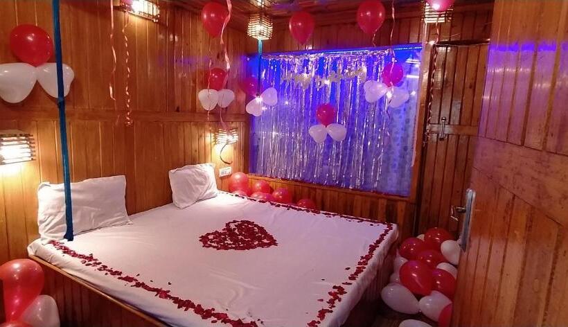Номер Deluxe, Altaf S Motel