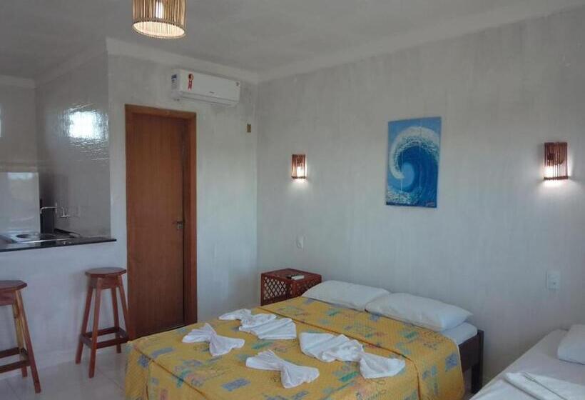 חדר סטנדרט לשלושה עם מרפסת, Pousada Do Maker