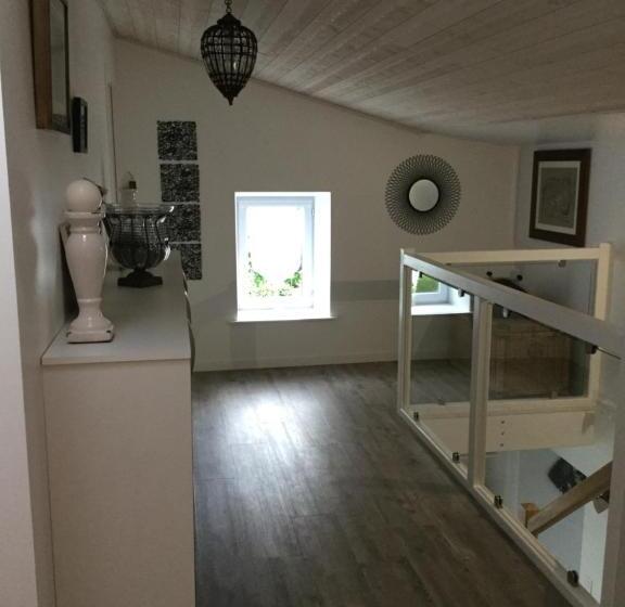 标准间带游泳池, Chez Isabelle Et Johann