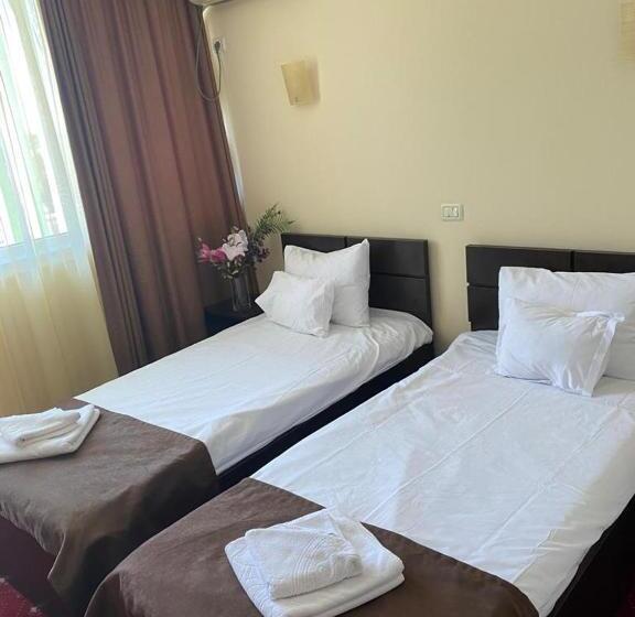 اتاق استاندارد, Complex Hotelier Felix Perla Marii