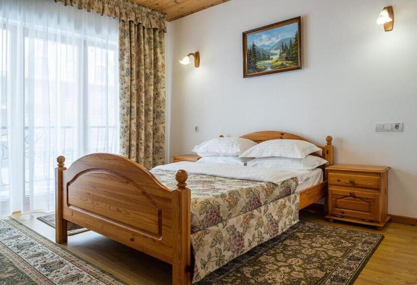 Номер Стандарт с Балконом, готель плай