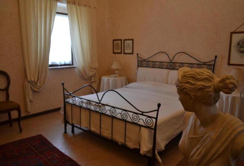 Апартаменты 1 Спальня, Casale Montemoro