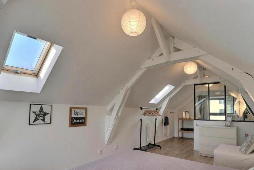 1间卧室的房子, Manoir Du Gahil Martin