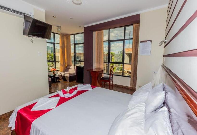 سوییت سوپریور, Suite Naylamp Zyon