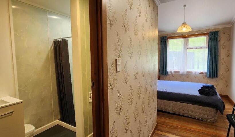 اتاق استاندارد, The Headland Lodge