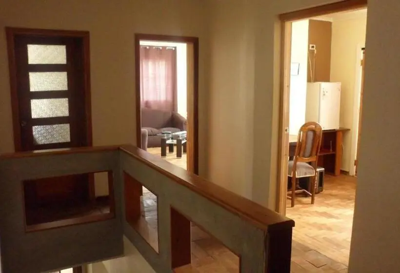 اتاق لوکس, Casa Avenida Alemania