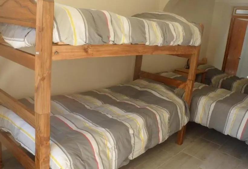 اتاق استاندارد چهار تخته, Casa Avenida Alemania