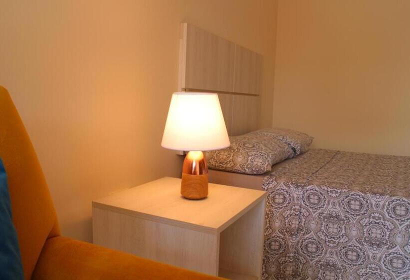 اتاق استاندارد, De La Mora Hostal