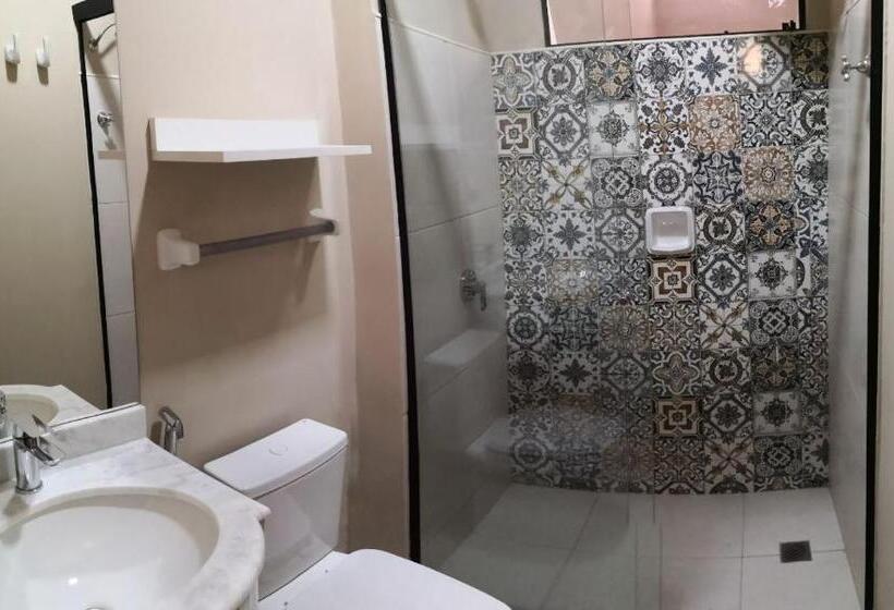 اتاق استاندارد, De La Mora Hostal