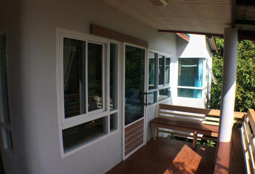 オーシャンビューデラックスルームバルコニー付き, Heaven Hill Lanta