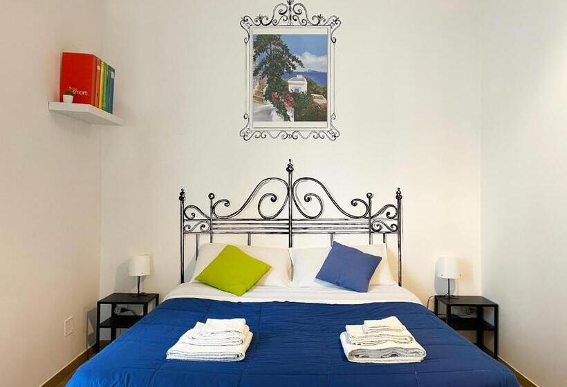 带阳台的三人标准间, Lucky Inn, La Locanda Della Fortuna