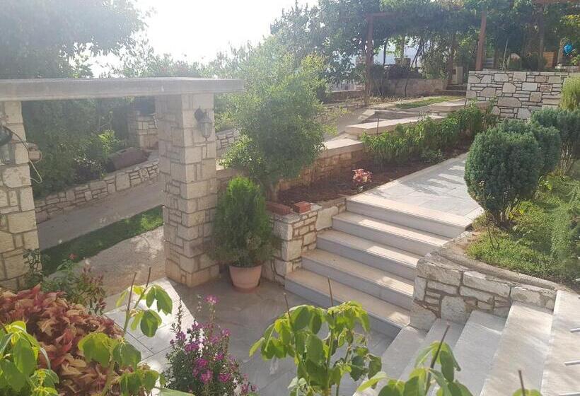 חדר משפחתי נוף לים, Spyridoula S Guest House