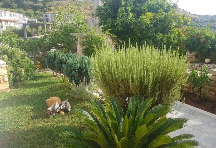 חדר אקונומי, Spyridoula S Guest House