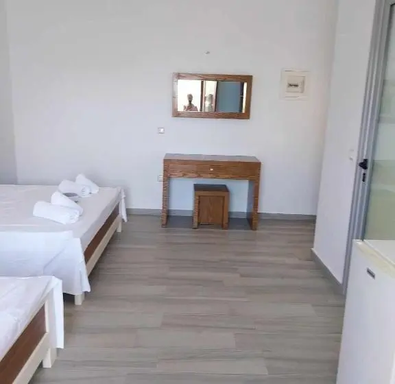 Triple Room Sea View, Spyridoula S Guest House