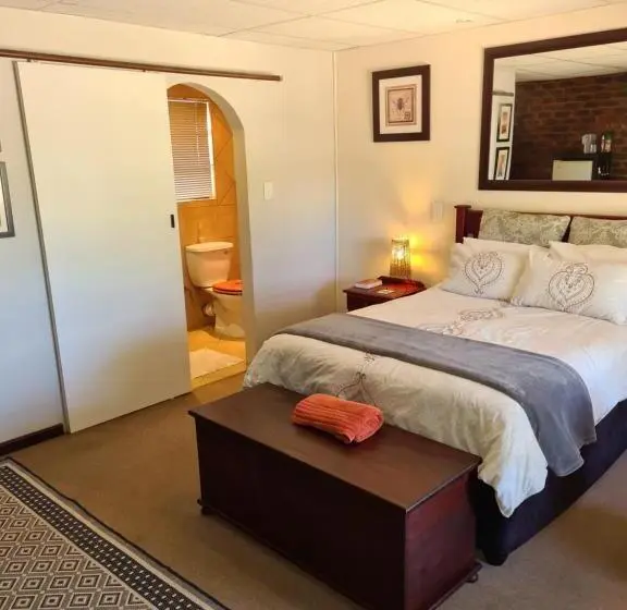 Standard-huone, The Venue And Guestrooms On Site