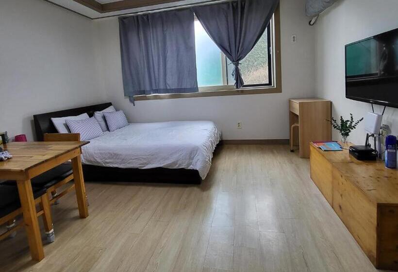 בית, חדר שינה 1, There Bengdi