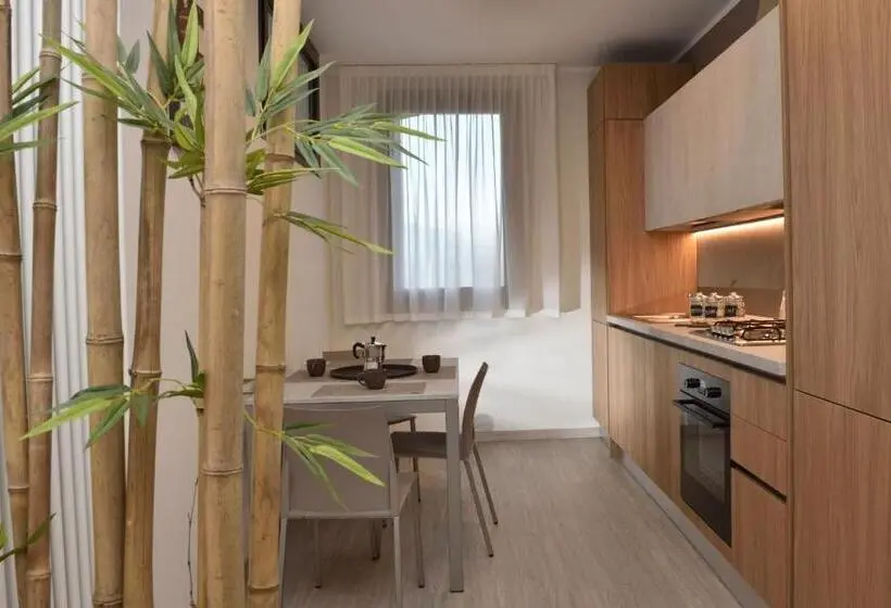Perhejuniorsviitti, Residence Al Barcon