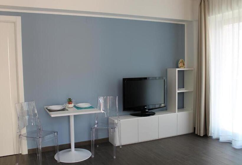 شقة غرفة واحدة مزودة بتراس, Residence Pola