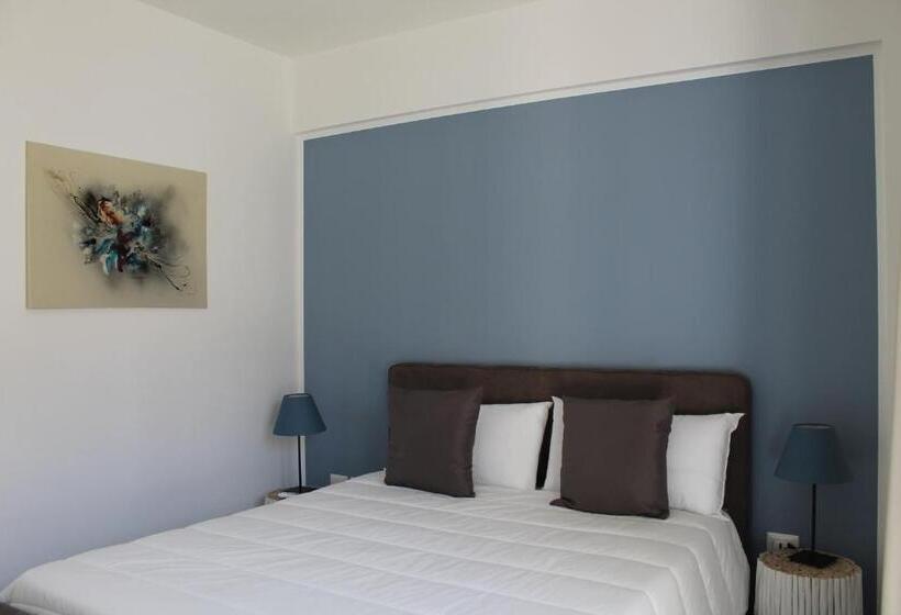 شقة غرفة واحدة مزودة بتراس, Residence Pola