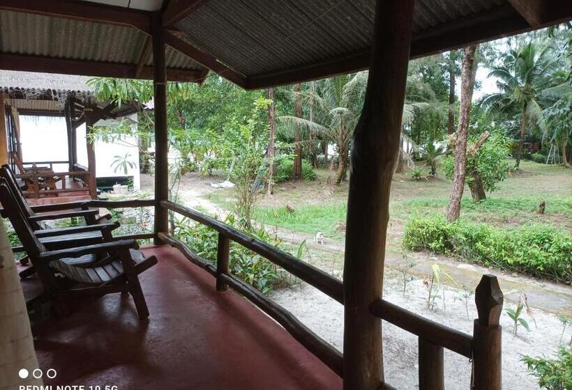 بنجلو قياسى, Payam Cabana