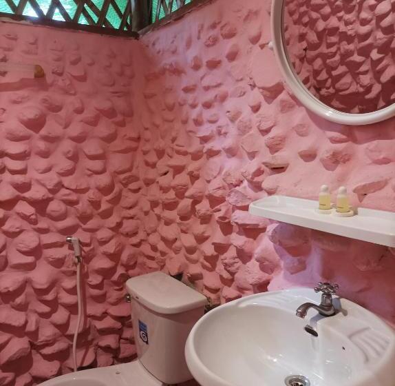 بنجلو قياسى, Payam Cabana