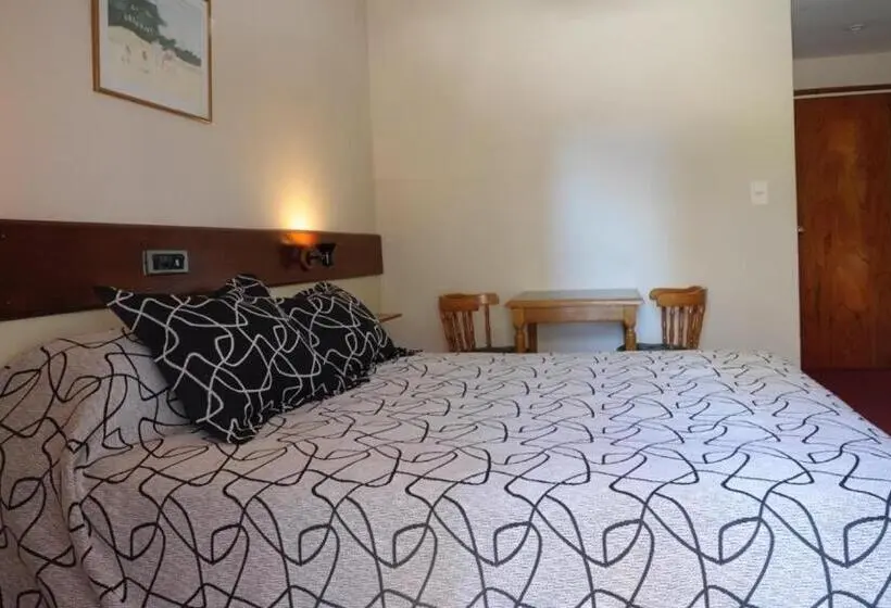 Classic room with balcony, Hosteria San Marcos