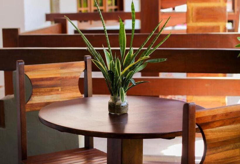 اتاق راحتی سه تخته, Pousada Morada Do Sol