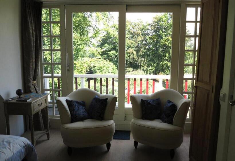 스탠다드 룸 킹사이즈 침대, Burgers & Buitenlui