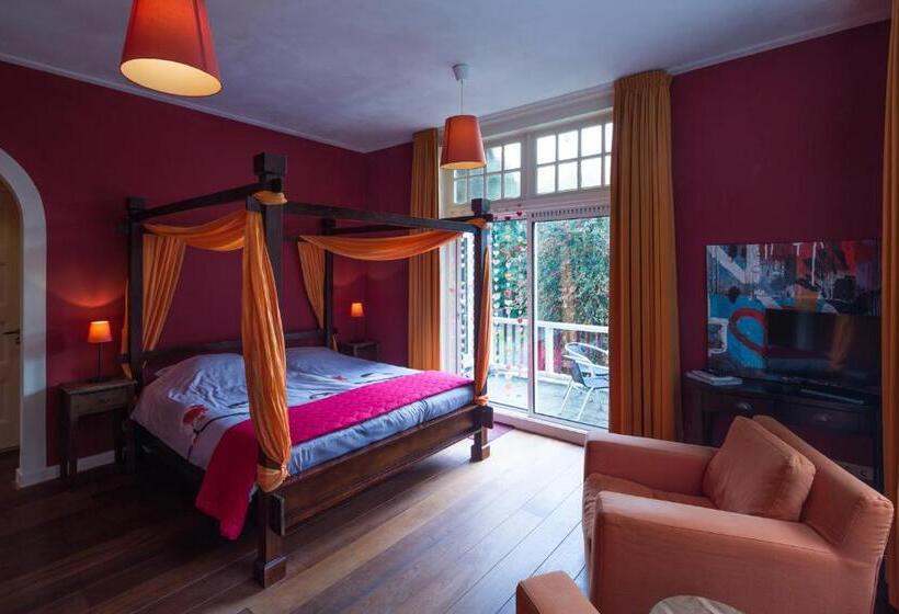 스탠다드 룸 킹사이즈 침대, Burgers & Buitenlui