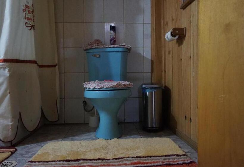 اتاق استاندارد با سرویس بهداشتی مشترک, Hospedaje Amapola