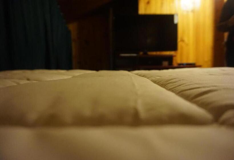 اتاق استاندارد, Hospedaje Amapola