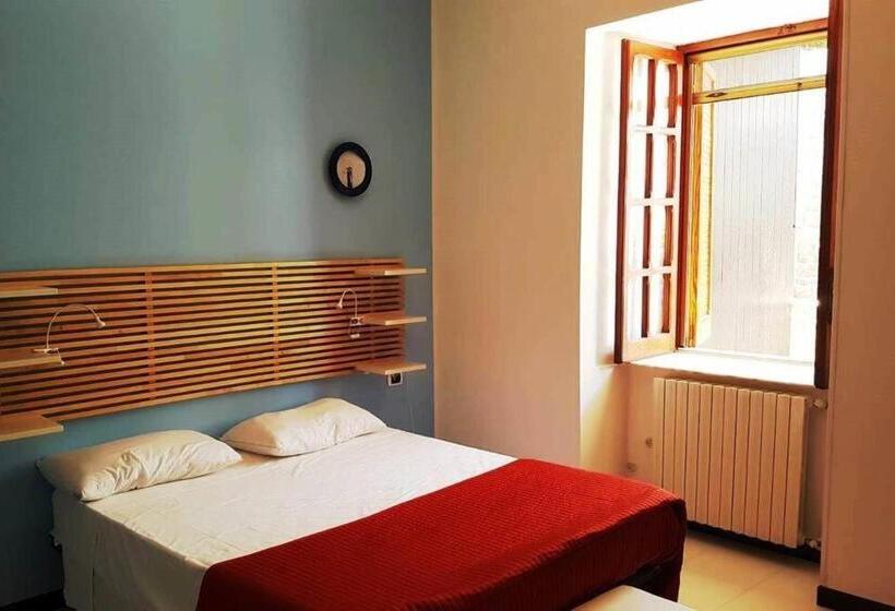 클래식 4인 룸, Marywilliam