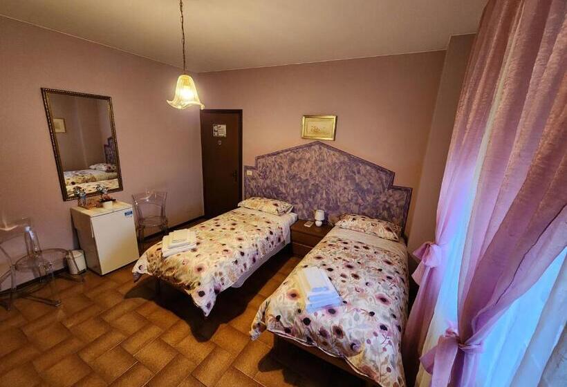 חדר סטנדרט, Gold B&b